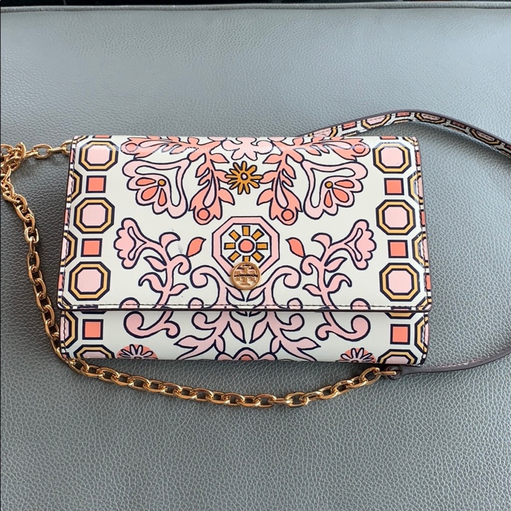 Tory Burch Hicks Garden Party Wallet on a Chain purse